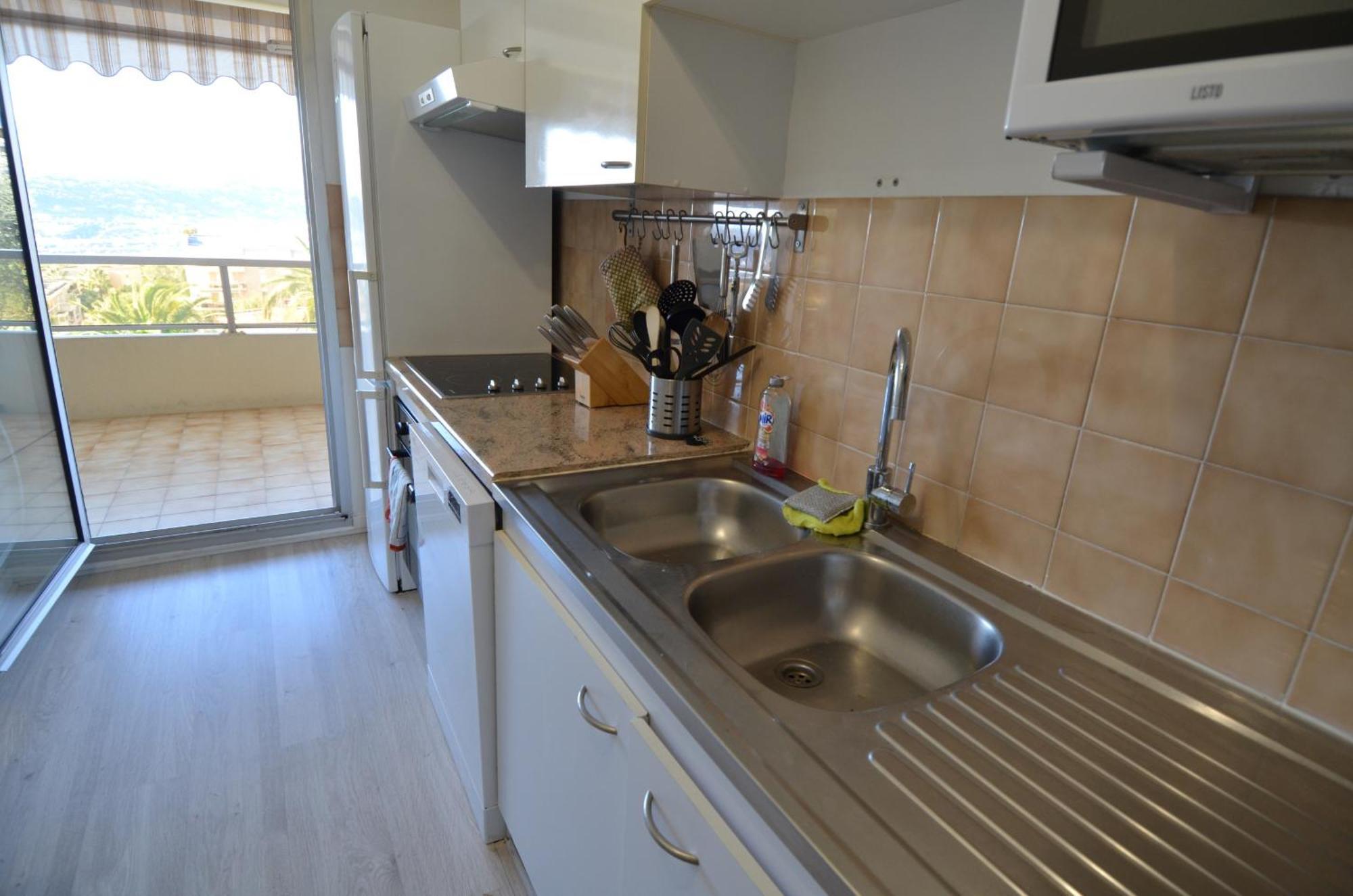 Plein Ciel - Appartement 5 Personnes Avec Piscine Sur La Corniche Fleurie A Niza Exterior foto